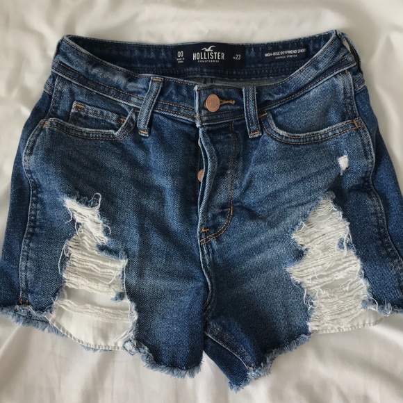 High waisted distressed jean shorts - Picture 1 of 1